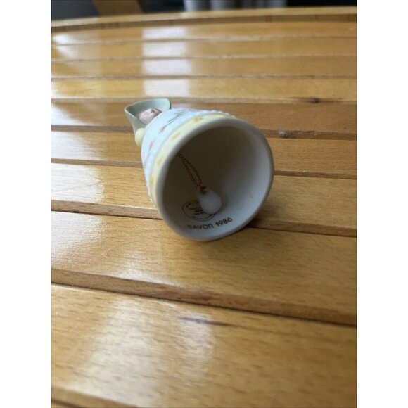 Avon Country Porcelain Girl / Bell 1985 Flowers Green Bonnet Long Yellow Dress - Picture 5 of 6